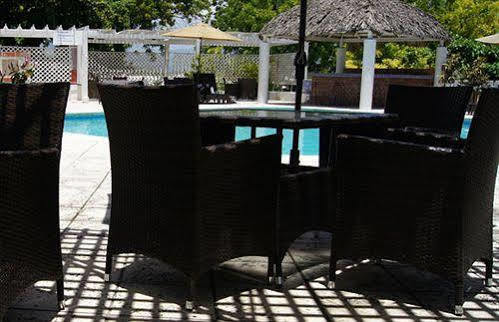 Visa Lodge Port-au-Prince Exterior foto